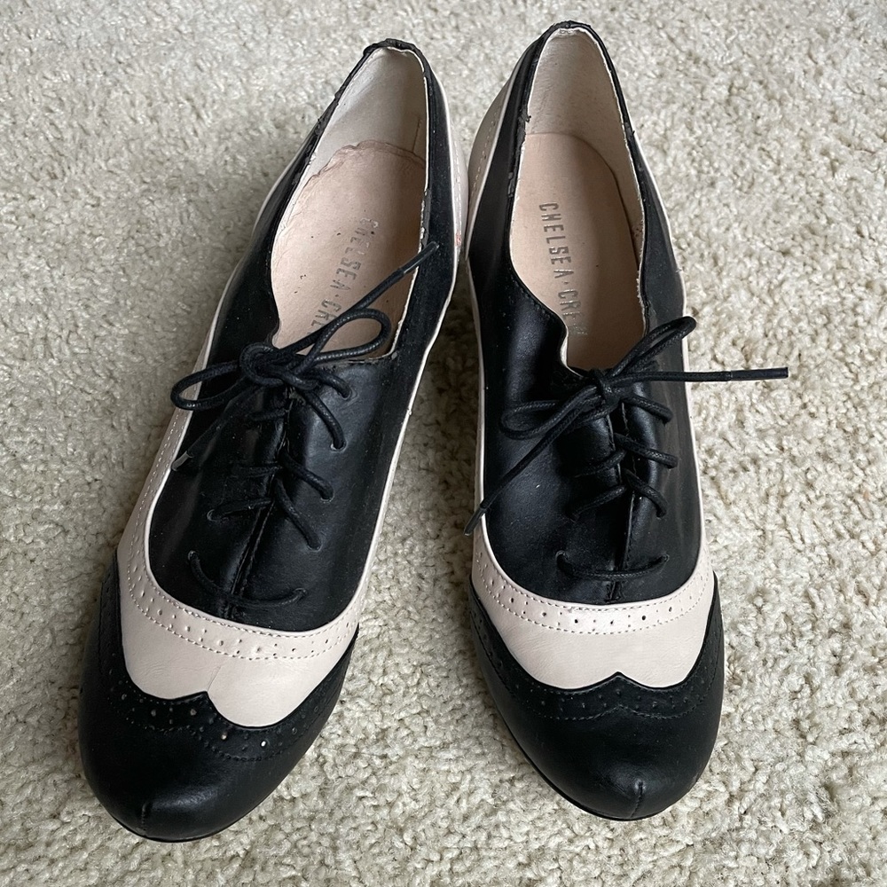 Chelsea Crew Black & White Wingtip Spectator Pumps